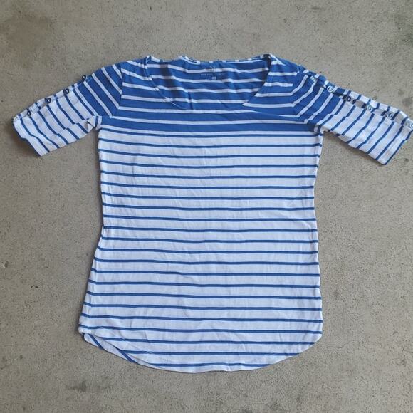 New York & Company cut out top blue white stripe extra small - Picture 1 of 5